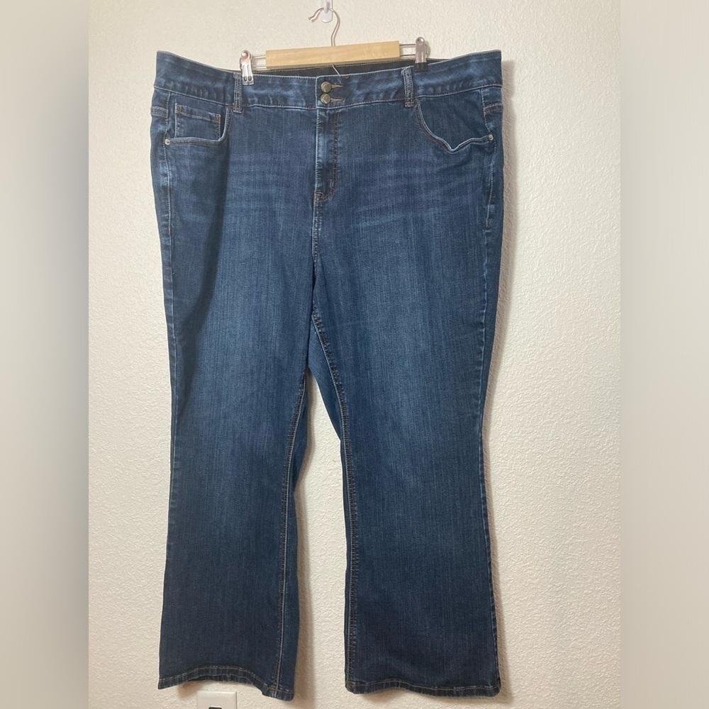 Lane Bryant High Rise Boot 28 Short jeans tighter tummy technology